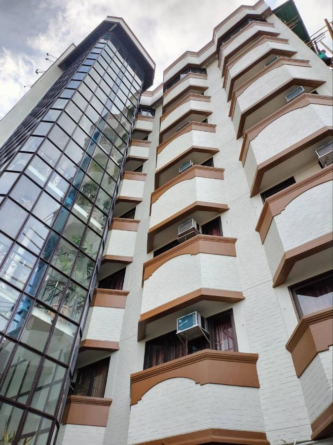 Fuente Hotel De Cebu Bagian luar foto