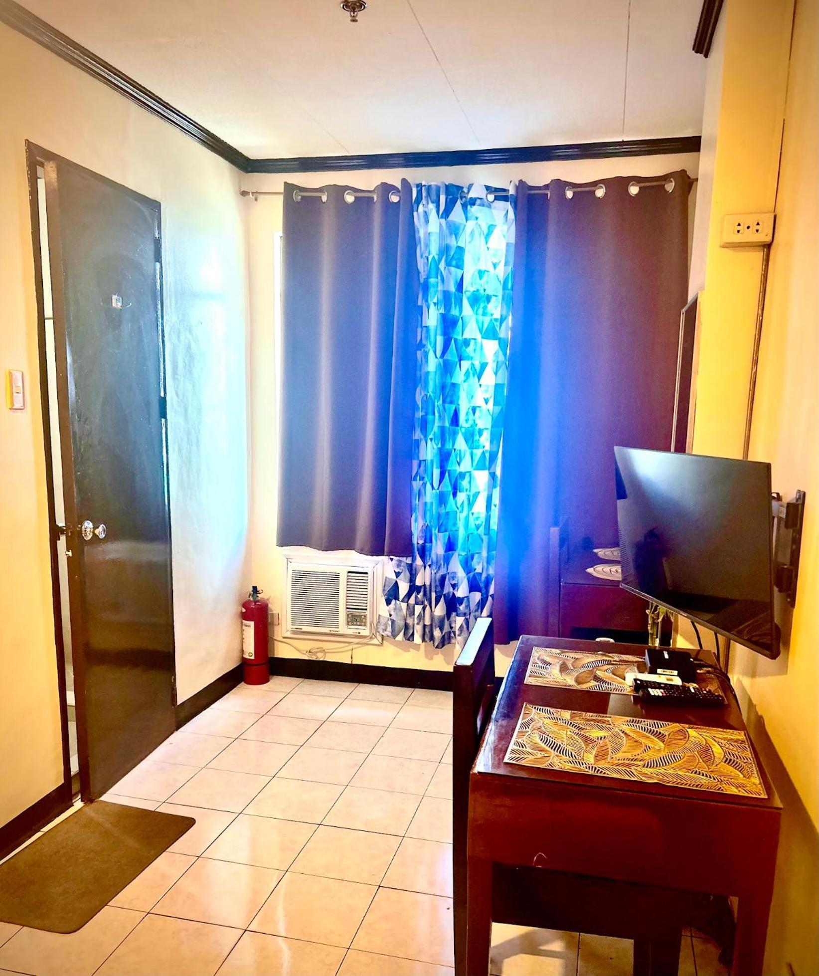 Fuente Hotel De Cebu Bagian luar foto